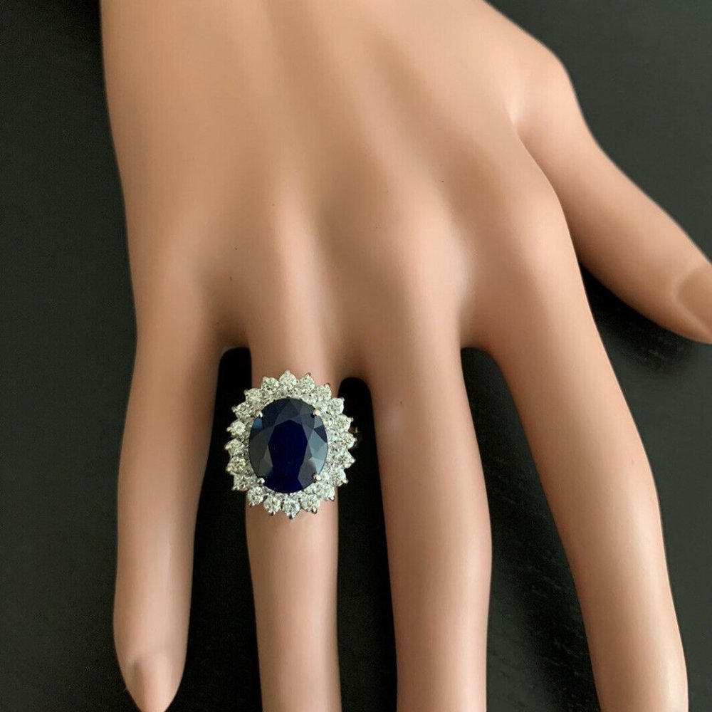 8.40 Ct Natural Sapphire & Diamond 14KW Gold Ring - Picture 5 of 8